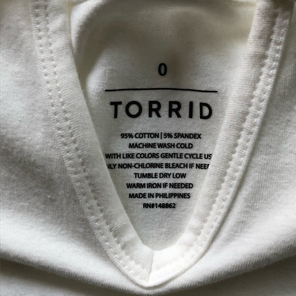 NWT Torrid Ivory Cutout Off Shoulder Foxy Top - Picture 3 of 5